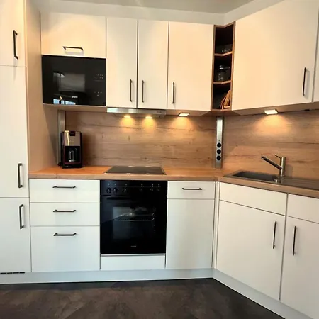 Komforturlaub Auf Ruegen Apartment *